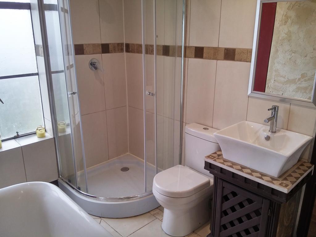 African Adventures Accommodation Durbanville Exterior foto