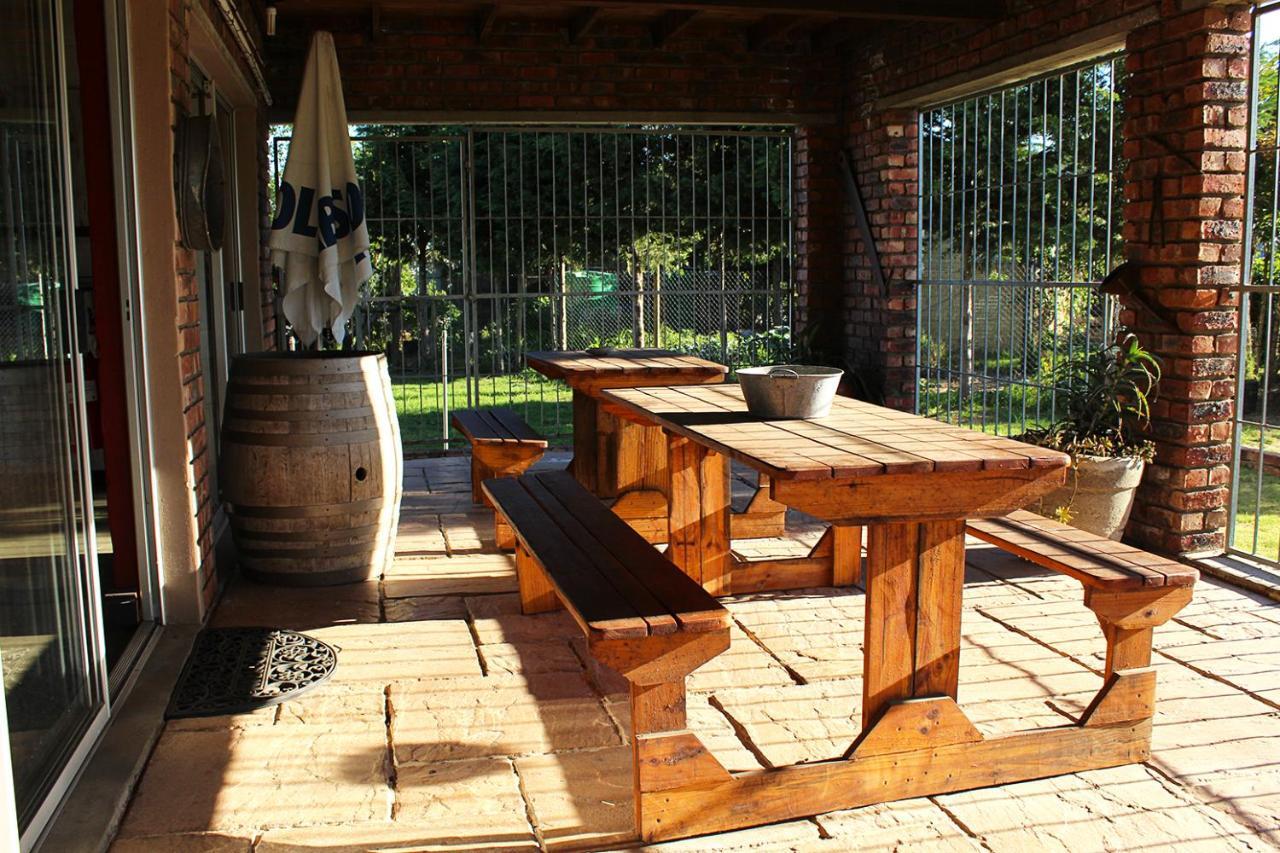 African Adventures Accommodation Durbanville Exterior foto