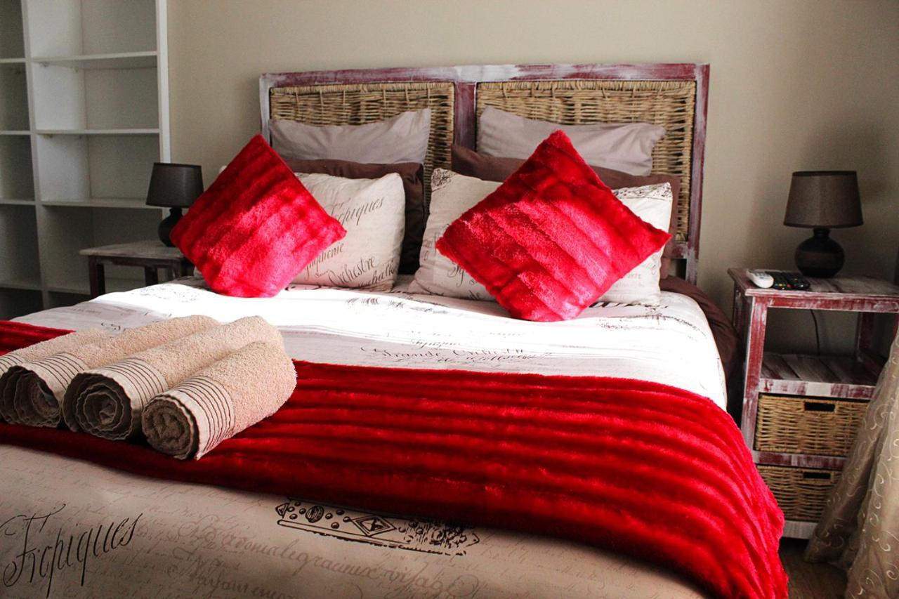 African Adventures Accommodation Durbanville Exterior foto